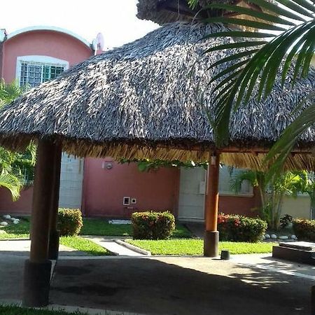 Casa Con Alberca!! Ixtapa Zihuatanejo 아파트 외부 사진